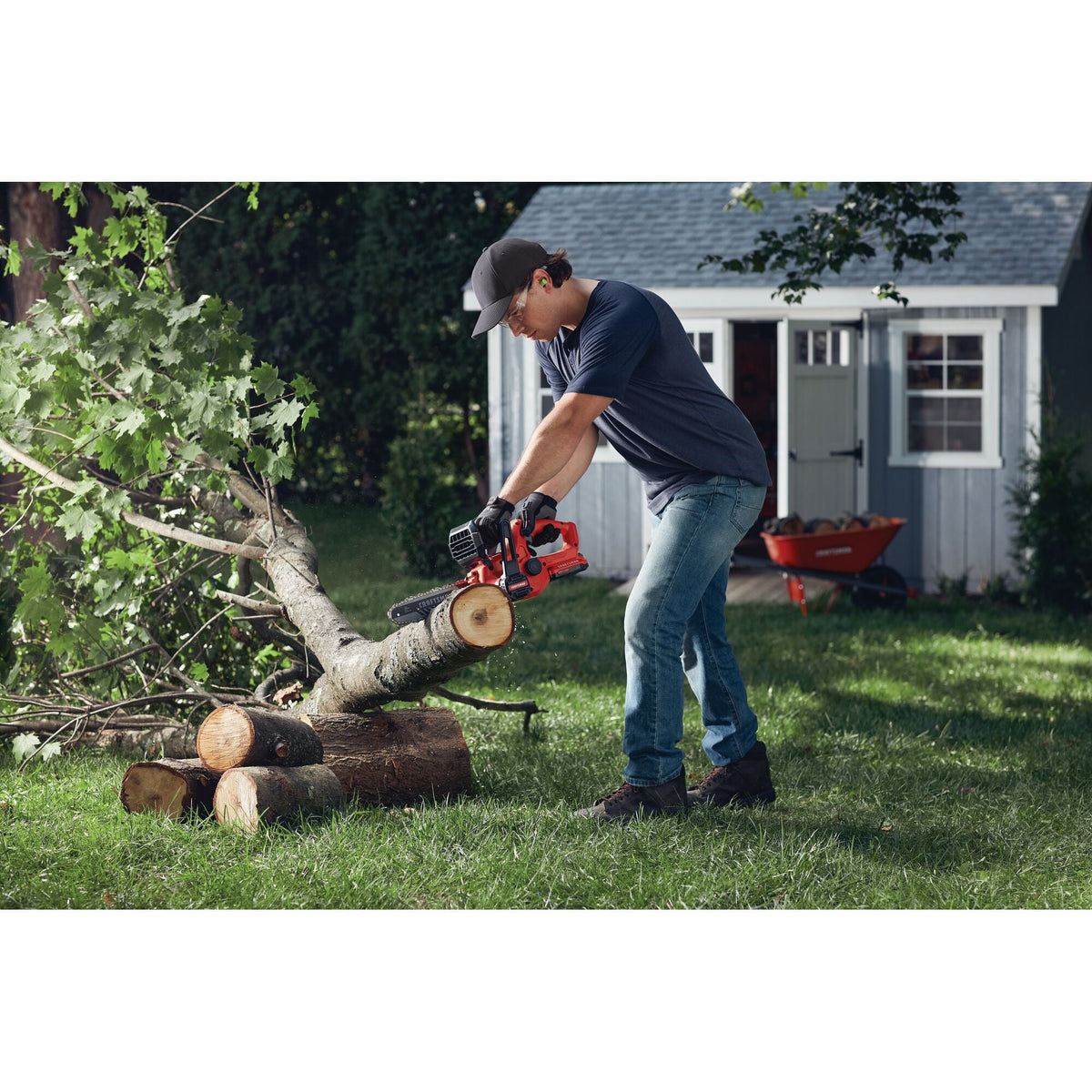 CRAFTSMAN V20* Kit de motosierra inalámbrica de 10 pulgadas con (1) batería de 2.0 Ah y cargador – Reacondicionado