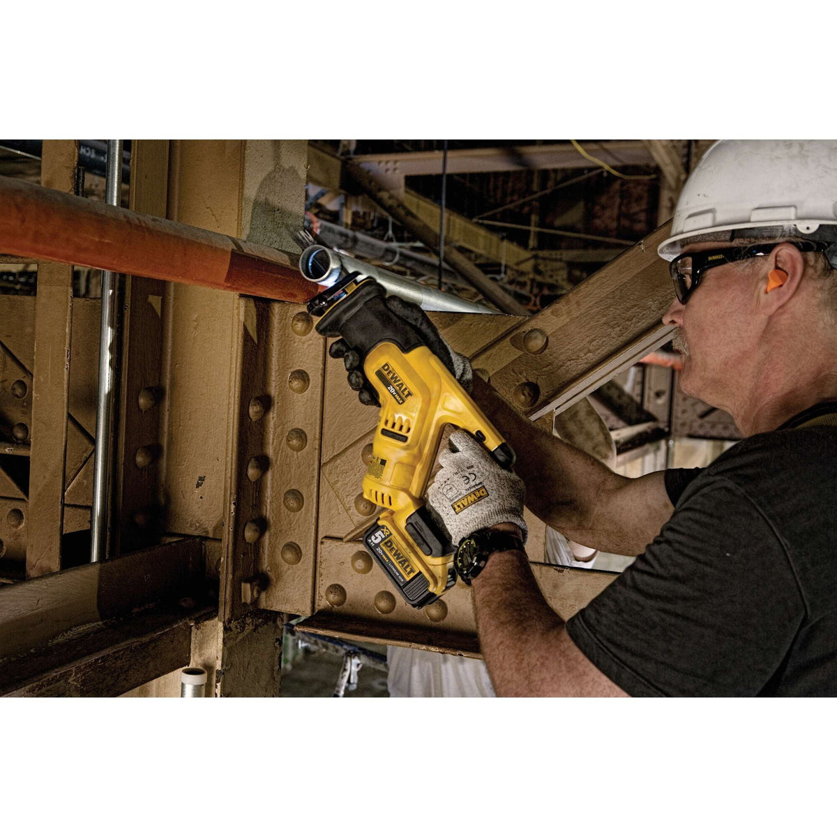 DEWALT 20V MAX* Cordless Compact Reciprocating Saw (Tool Only) – Reconditioned