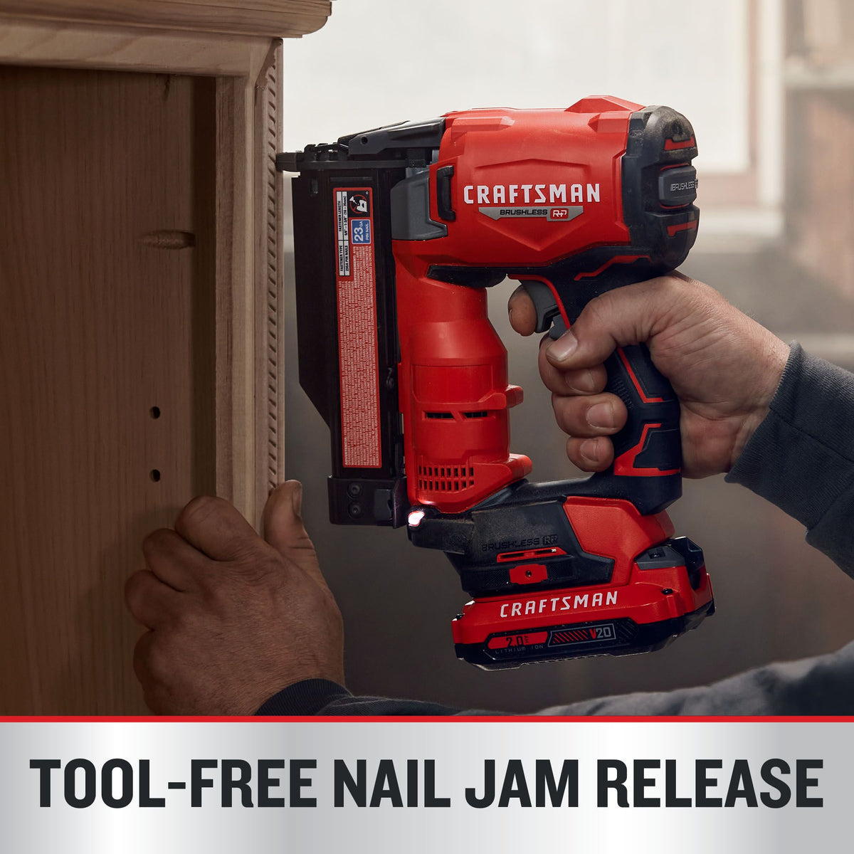CRAFTSMAN V20* BRUSHLESS RP Engrapadora inalámbrica de clavos tipo pin calibre 23 (Solo herramienta) – Reacondicionada